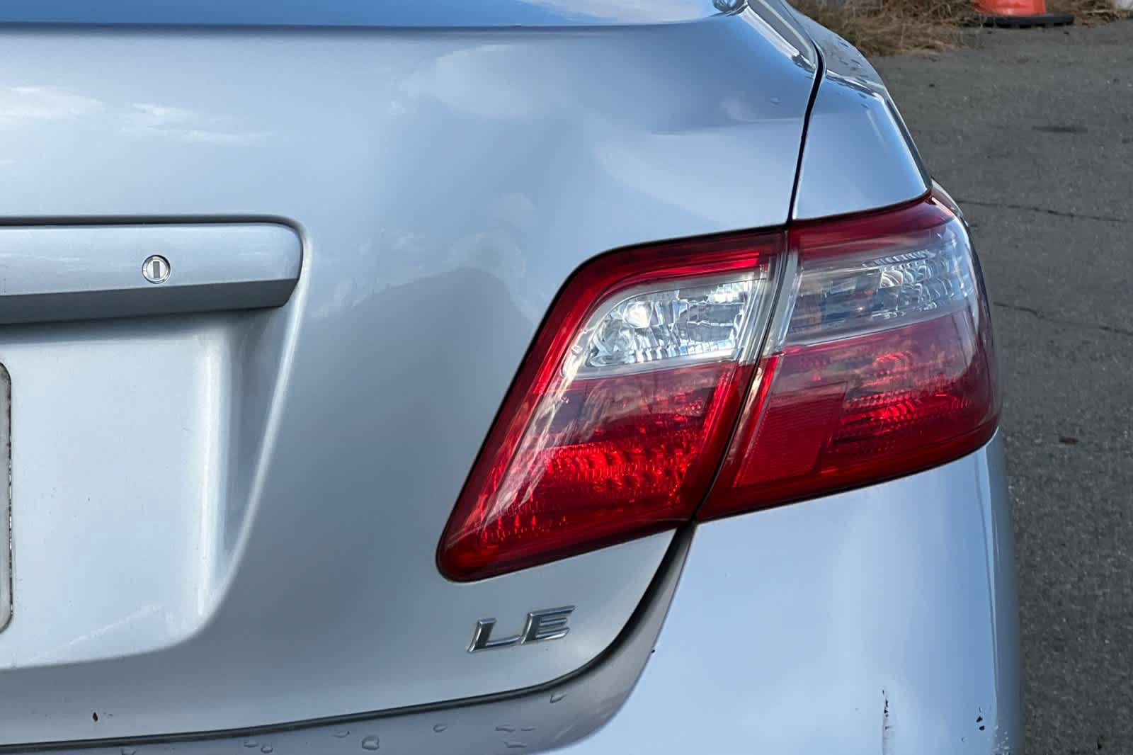 Used 2009 Toyota Camry LE FWD image 21