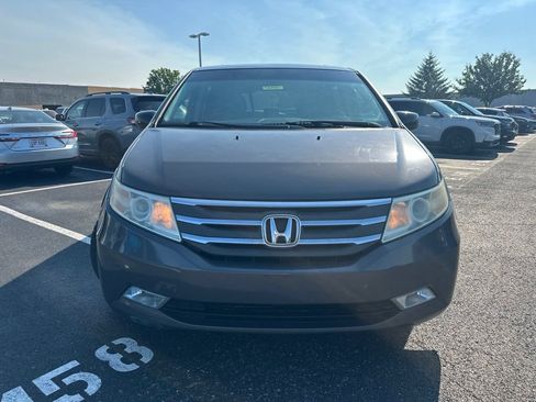 Used 2011 Honda Odyssey Touring image 2