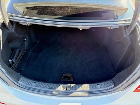 Used 2018 Mercedes-Benz E 43 AMG 4MATIC Sedan image 37