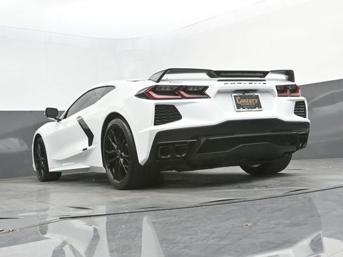 Used 2023 Chevrolet Corvette Stingray Premium Cpe w/ Z51 Performance Package image 23