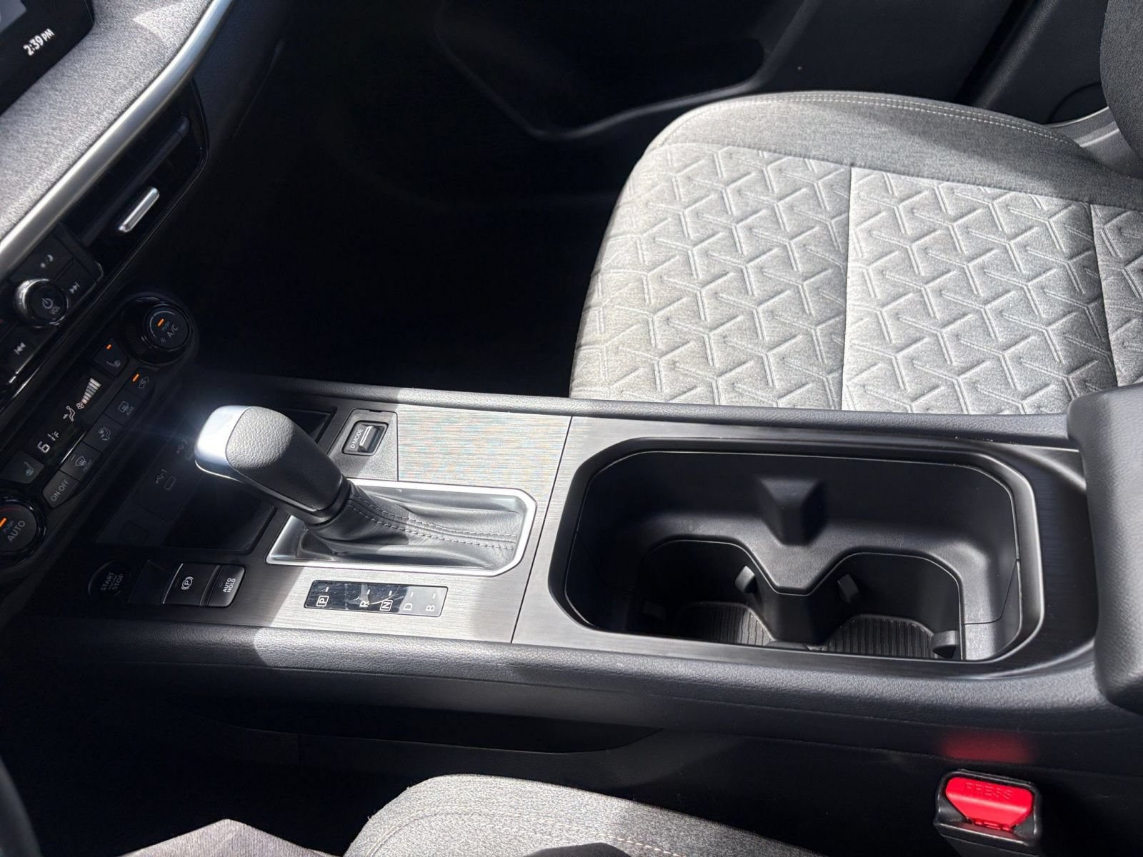 Used 2026 Nissan Kicks SV w/ Cold Weather Package FWD image 39