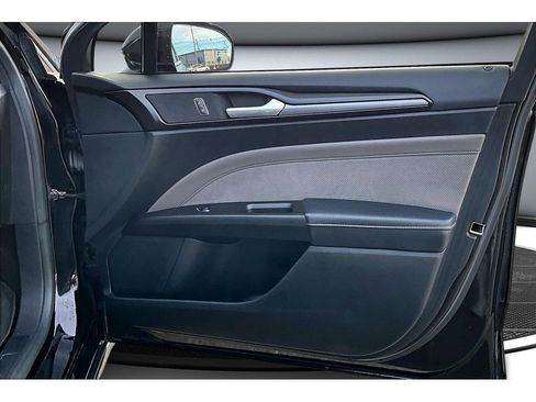 Used 2017 Ford Fusion Sport w/ Equipment Group 401A image 21