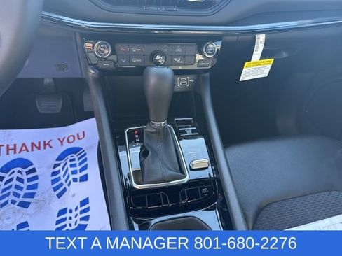 New 2026 Jeep Compass Latitude AWD/4WD image 22