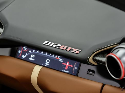 Used 2022 Ferrari 812 GTS RWD image 72