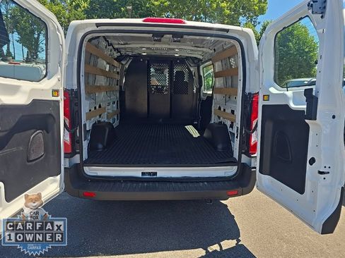 Used 2024 Ford Transit 250 Low Roof w/ Exterior Upgrade Package RWD image 7