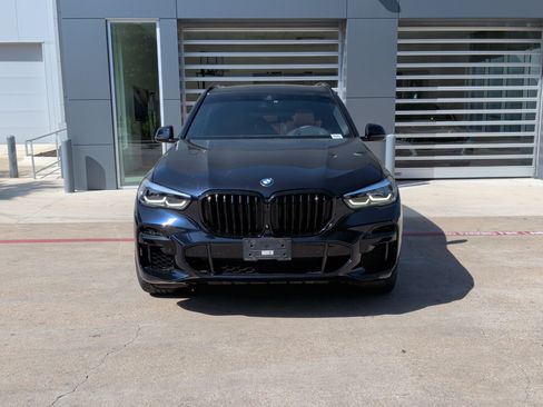 Used 2022 BMW X5 sDrive40i w/ M Sport Package RWD image 3