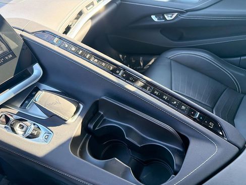 Used 2021 Chevrolet Corvette Stingray Preferred Conv w/ Z51 Performance Package image 44