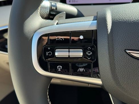 New 2026 Genesis GV70 2.5T Advanced AWD/4WD image 29