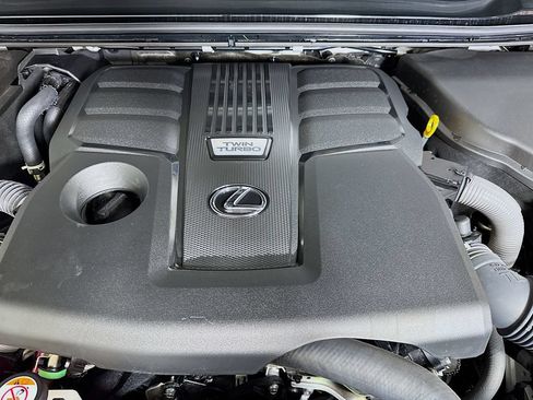 Used 2025 Lexus GX 550 w/ Cold Area Package AWD/4WD image 42