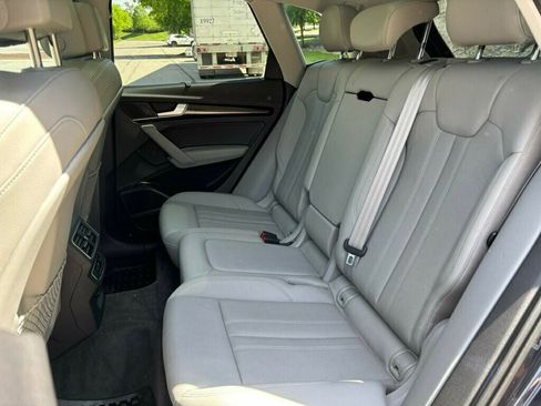 Used 2018 Audi Q5 2.0T Premium Plus w/ Premium Plus Package AWD/4WD image 17