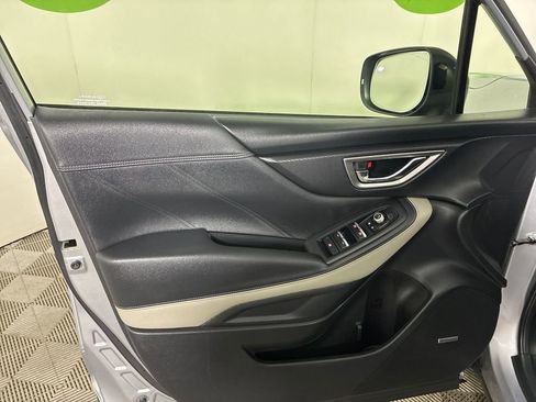 Used 2023 Subaru Forester Limited image 23