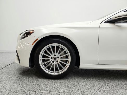 Used 2022 Mercedes-Benz E 350 Sedan image 22