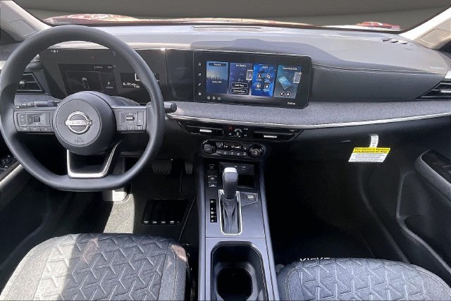 New 2026 Nissan Kicks SV w/ SV Premium Package FWD image 5