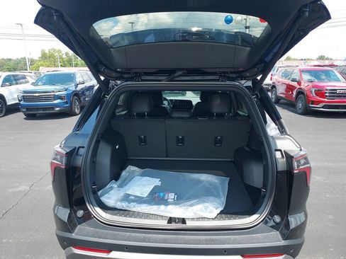 New 2027 Chevrolet Equinox LT w/ Convenience Package II AWD/4WD image 14