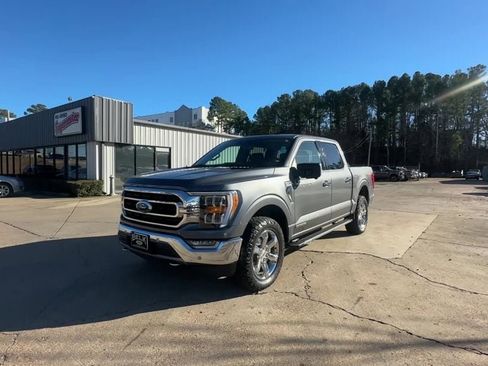 Used 2021 Ford F150 XLT w/ Equipment Group 302A High image 2