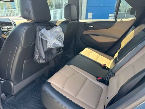 Used 2024 Chevrolet Equinox Premier FWD image 10