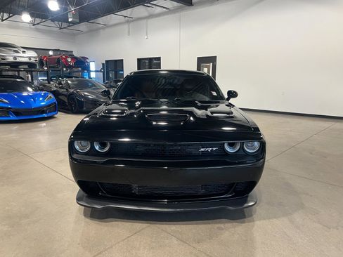 Used 2017 Dodge Challenger SRT Hellcat image 8