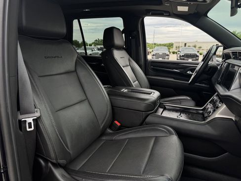 Used 2023 GMC Yukon Denali w/ Max Trailering Package image 27