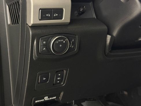 Used 2018 Ford F350 Lariat w/ Lariat Ultimate Package image 45