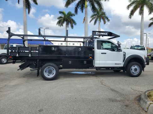 New 2024 Ford F550 4x4 Regular Cab Super Duty image 11