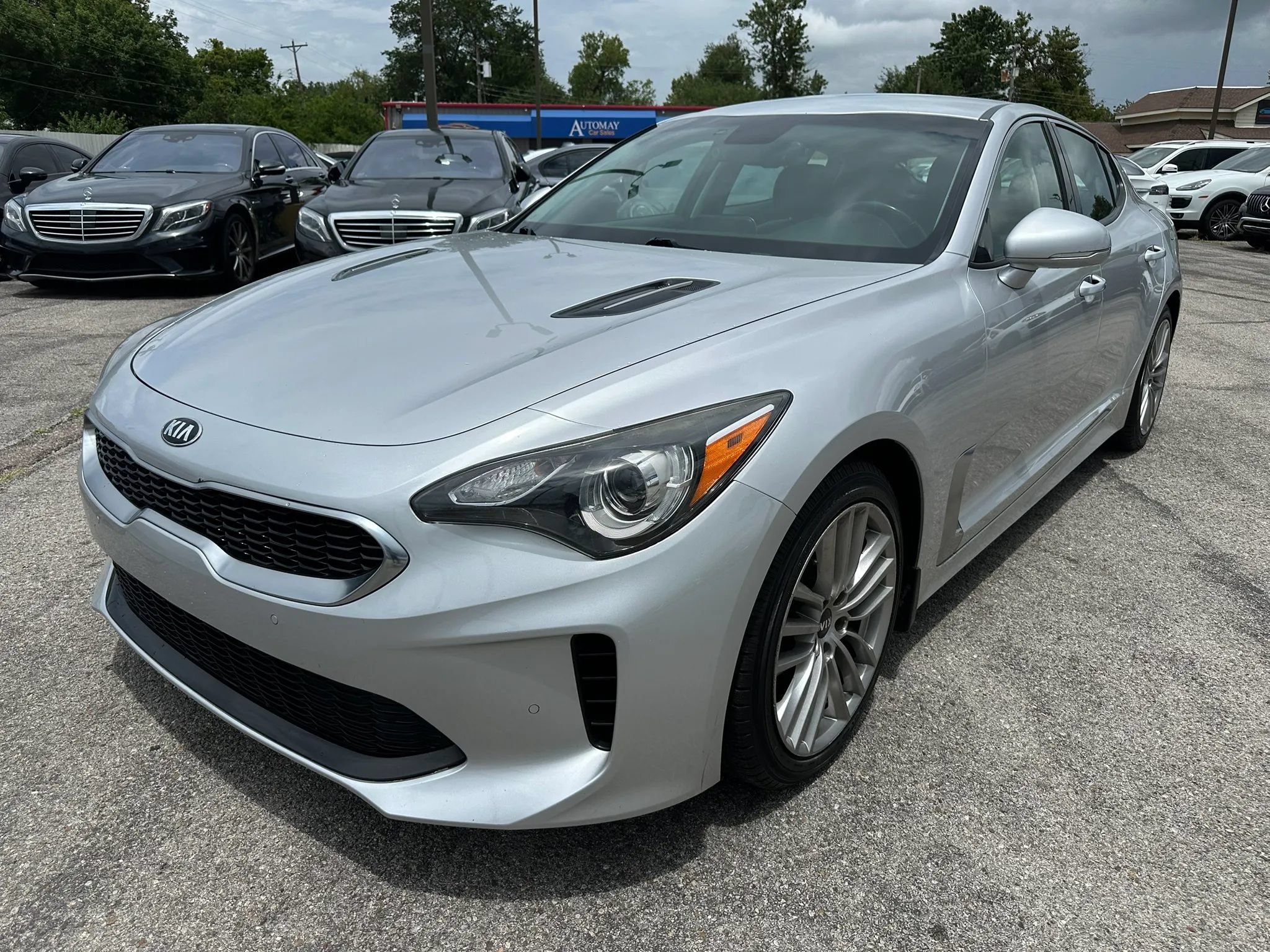 Used 2018 Kia Stinger RWD image 29