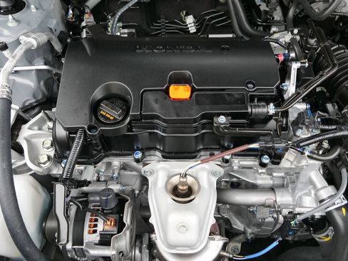 Used 2024 Honda HR-V Sport image 30