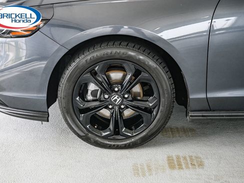 Used 2025 Honda Accord SE image 40