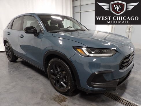 Used 2024 Honda HR-V Sport image 1