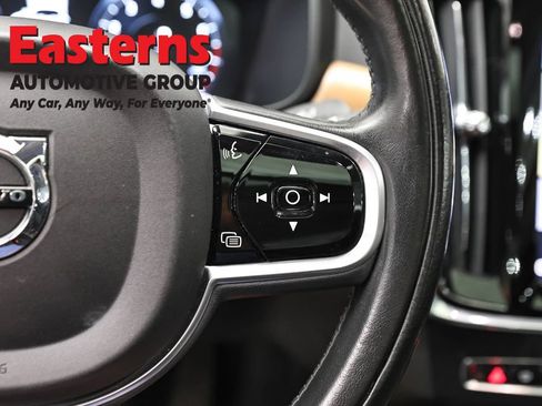 Used 2018 Volvo S90 T6 Inscription w/ Convenience Package AWD/4WD image 16