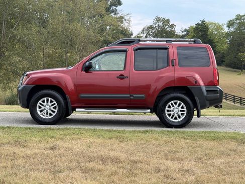 Used 2014 Nissan Xterra S AWD/4WD image 5