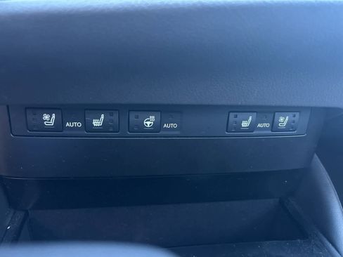 Used 2025 Lexus ES 300h w/ Premium Package image 36