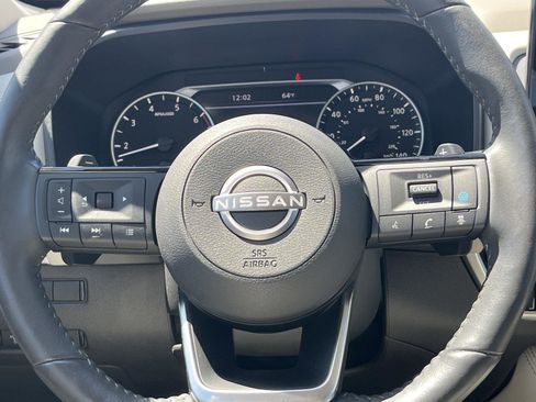 Used 2023 Nissan Rogue SL w/ SL Premium Package AWD/4WD image 14