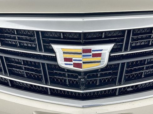 Used 2016 Cadillac XTS Luxury w/ Driver Awareness Package AWD/4WD image 6