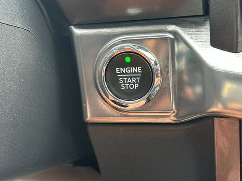 Used 2021 Ford F150 Lariat AWD/4WD image 27