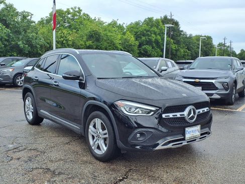 Used 2023 Mercedes-Benz GLA 250 w/ Premium Package image 20