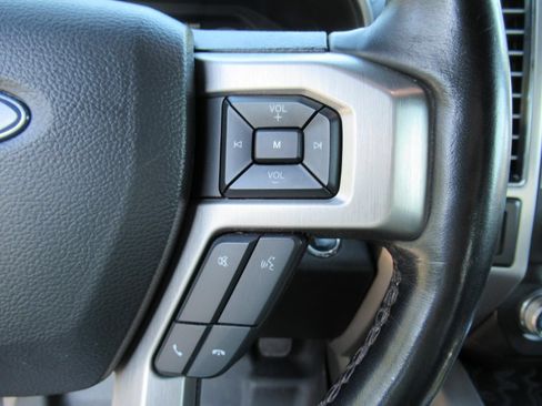 Used 2020 Ford F150 Platinum AWD/4WD image 26