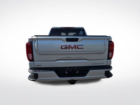 Used 2022 GMC Sierra 1500 Elevation AWD/4WD image 4