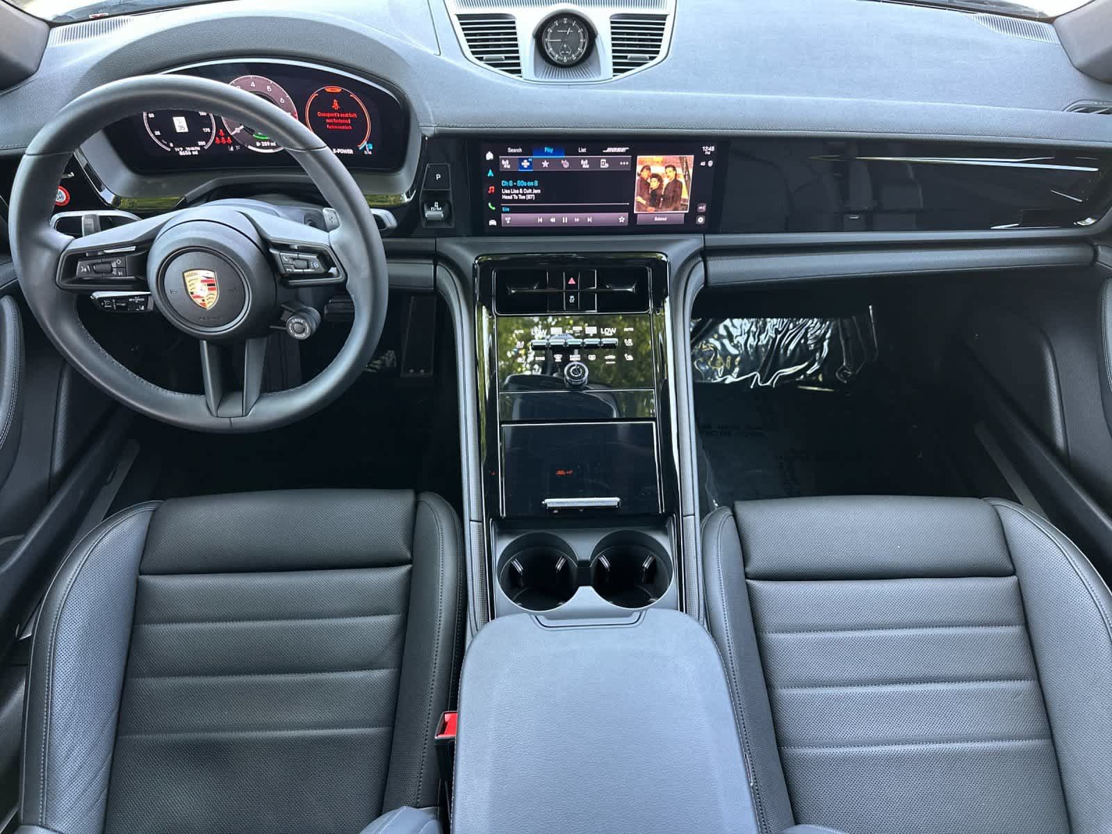 Certified 2025 Porsche Panamera 4 AWD/4WD image 6