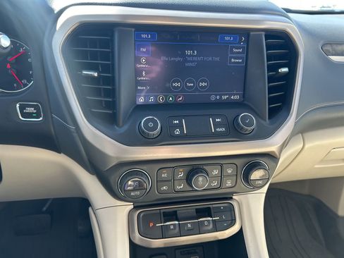 Used 2022 GMC Acadia Denali w/ Denali Technology Package image 22