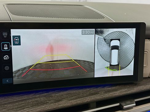 Used 2024 Hyundai Santa Fe Limited image 23