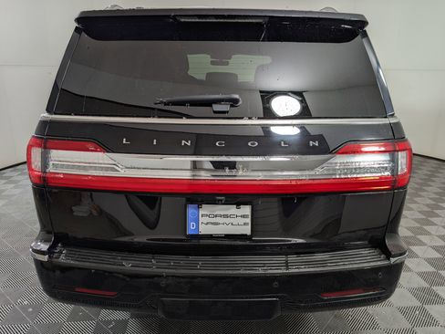 Used 2020 Lincoln Navigator Reserve w/ Equipment Group 208A Reserve image 11