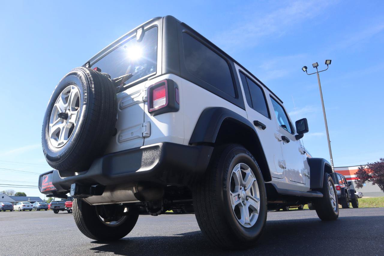 Used 2018 Jeep Wrangler Unlimited Sport S AWD/4WD image 18