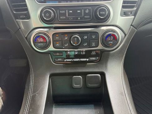 Used 2019 Chevrolet Tahoe LS AWD/4WD image 28