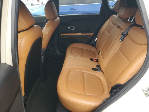 Used 2015 Kia Soul ! w/ Sun & Sound Package image 15