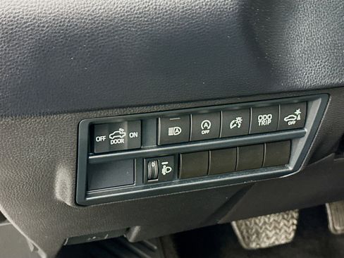 Used 2024 Toyota Tundra SR5 AWD/4WD image 17