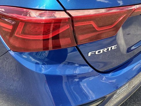 Used 2021 Kia Forte EX FWD image 35