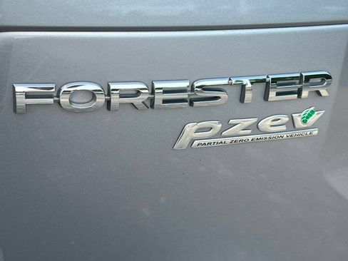 Used 2017 Subaru Forester 2.5i Premium w/ Protection Package #1 AWD/4WD image 29