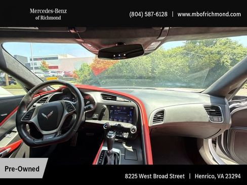 Used 2015 Chevrolet Corvette Z06 w/ 3LZ Preferred Equipment Group RWD image 16