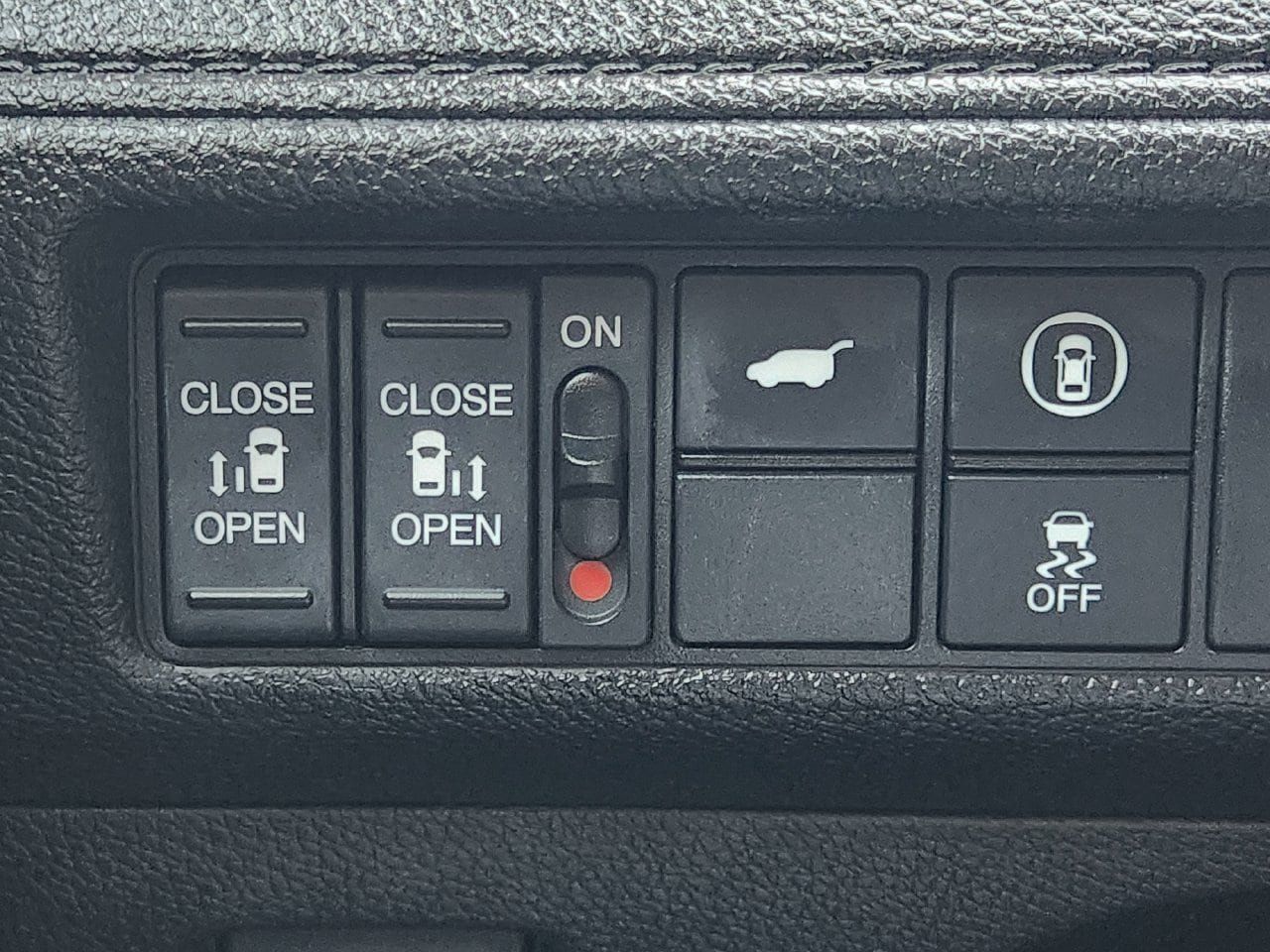 Used 2024 Honda Odyssey Sport image 21