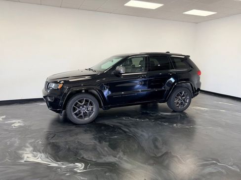 Used 2021 Jeep Grand Cherokee Limited AWD/4WD image 20